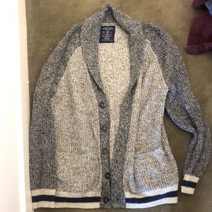 American Eagle Men’s cotton cardigan sweater L